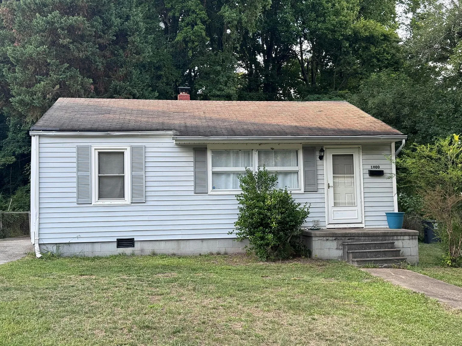 1800 Trogdon Street — Photo 1
