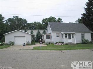 382 Roost Ave, Holland, MI 49424
