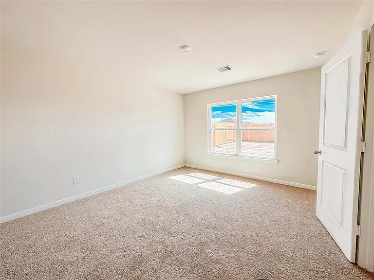 16322 Sweet Grove Dr — Photo 13