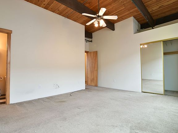 3rd image of 2808 NE Martin Luther King Jr Blvd #29