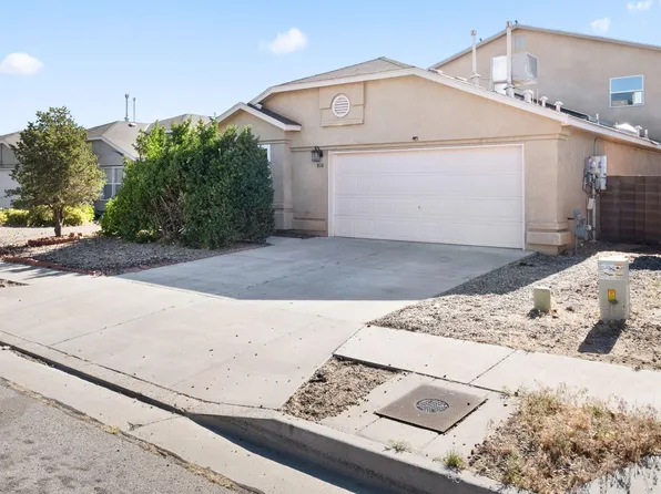 828 110th St SW, Albuquerque, NM 87121