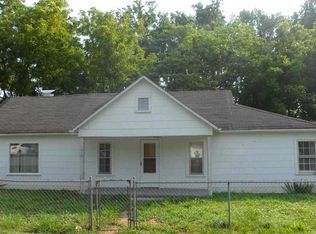 1319 Fairview Dr SW, Lenoir, NC 28645