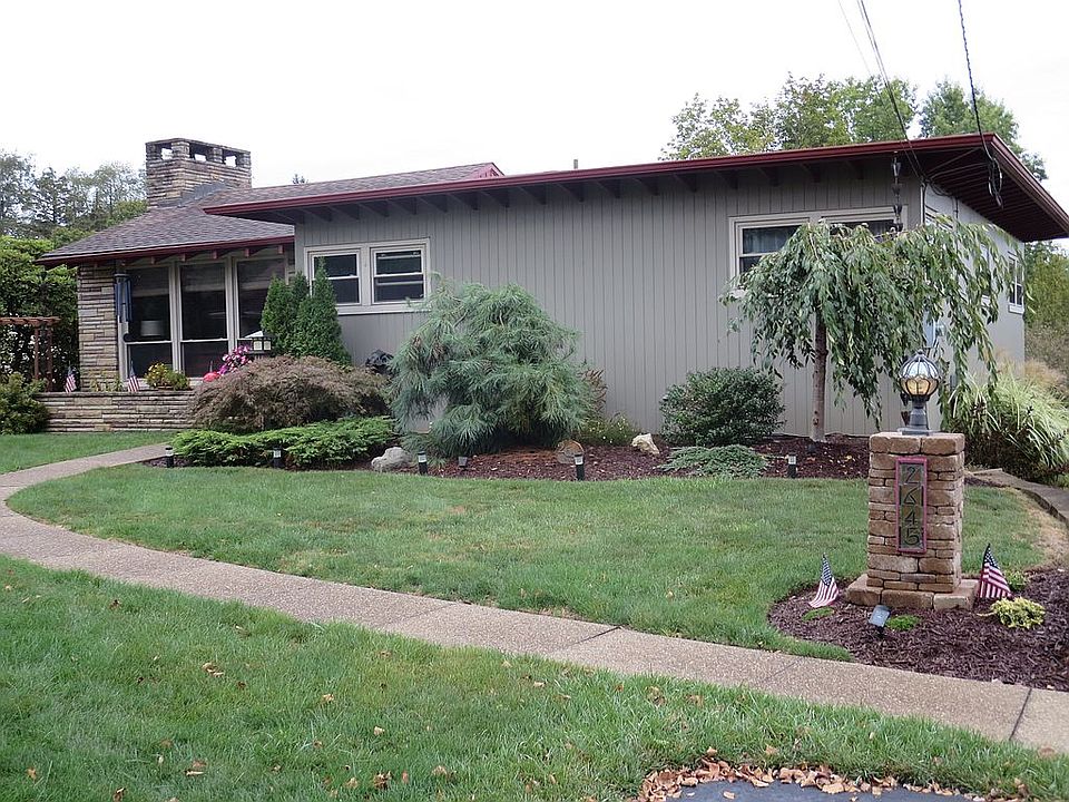 2nd image of 2645 Summit St
