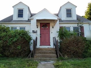 43 Division St, Groton, CT 06340