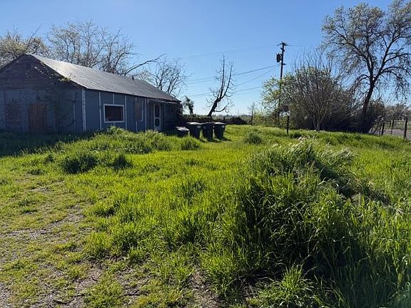 4th image of 1800 Kasser Rd