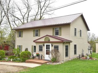 N4321 County Road R, Hustisford, WI 53034