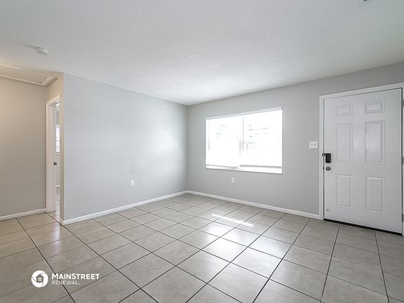 5th image of 4939 Lanette St