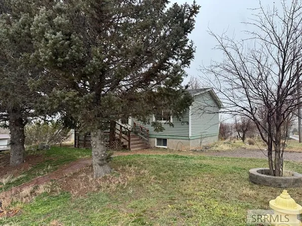 277 E Shoshone St, Rockland, ID 83271