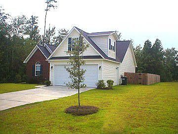 2nd image of 107 Saratoga Ln