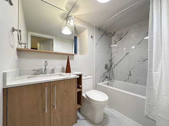 2nd image of 1015 N California Ave #1G