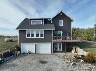4745 S 600 W, Pleasant Lake, IN 46779