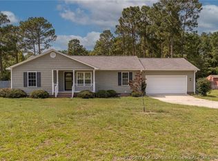 141 Fox Run Ln, Autryville, NC 28318