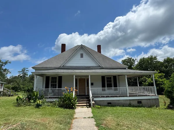 304 S Oak St, Mc Cormick, SC 29835