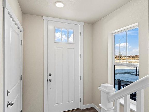 4th image of 350 High Point Dr #C-201