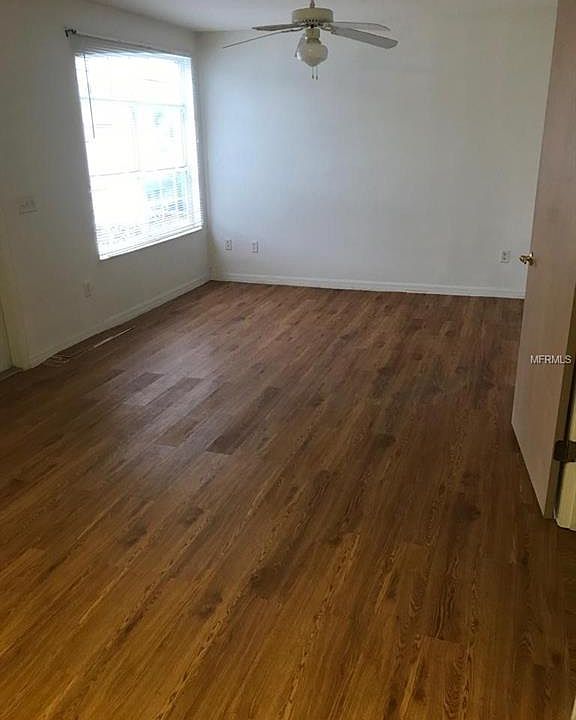 2nd image of 862-B Caribbean Dr