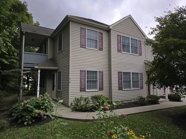 6 Autumn Leaf Ct, Highland Falls, NY