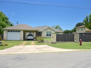 149 Travis Ln, Spicewood, TX 78669