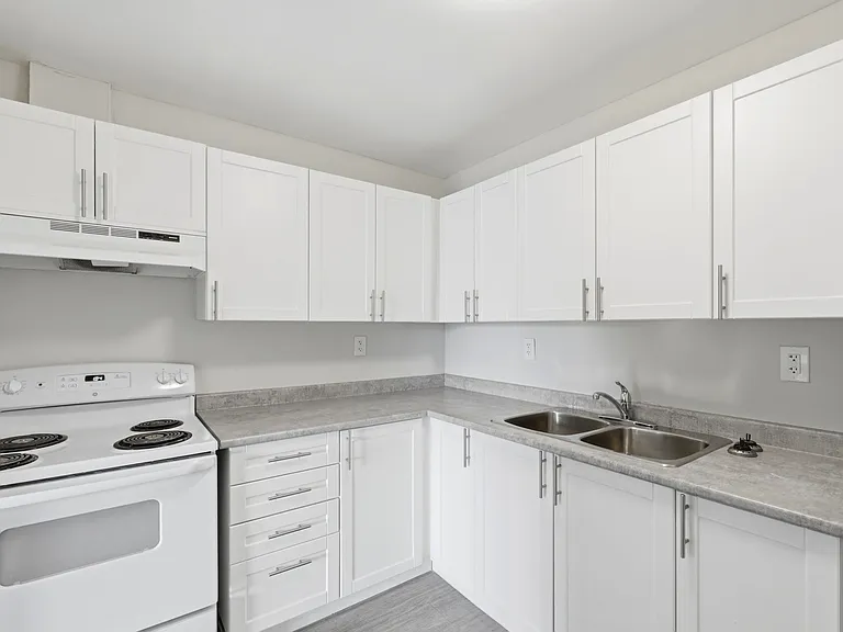 99 Cartier Rd — Photo 12