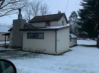 409 E Hamilton St, Homer, MI 49245