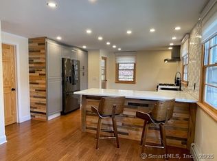 35 Charlene Dr, New Britain, CT 06053