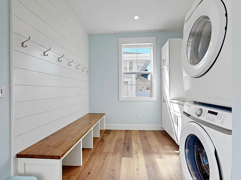 Laundry Room Cabinet
