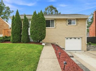 459 Lois Dr, Pittsburgh, PA 15236