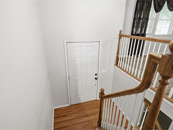 5th image of 1207 S 104th St