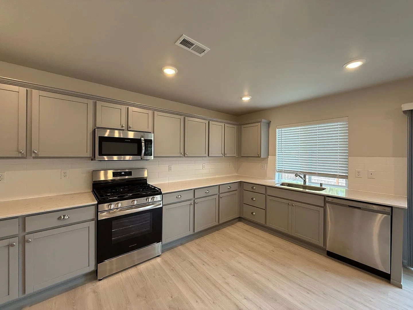 Beautiful 4-Bedroom Home for Rent in Sultan, WA — Photo 3