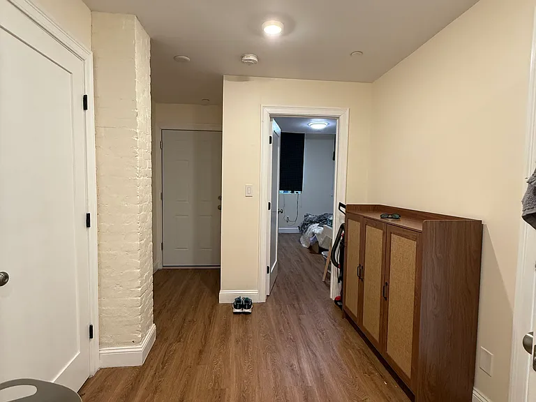 338 Tappan St #B — Photo 14