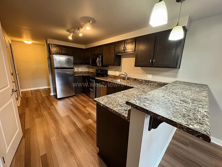 1010 Railroad Ave — Photo 245