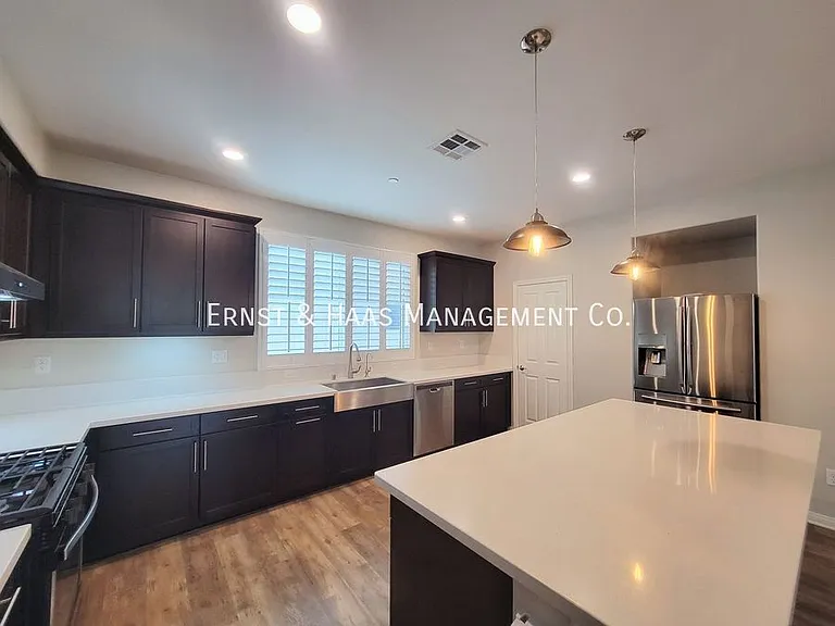14414 Strawberry Ln #4 — Photo 12
