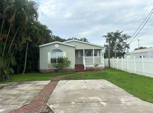 1613 Woodlawn Ave, Punta Gorda, FL 33950