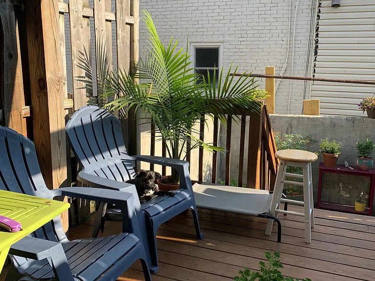 108 W Randall St — Photo 8