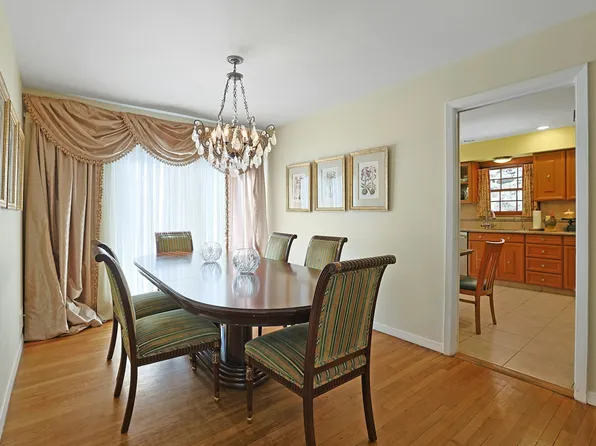 4525 Greystone Avenue image 11 of 24