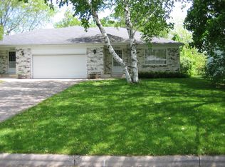 2734 Lyman Ln, Madison, WI 53711