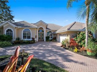 11749 Pintail Ct, Naples, FL 34119