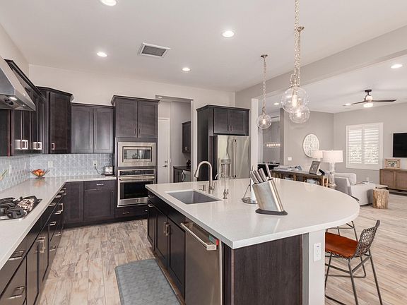 2nd image of 4616 E Vista Bonita Drive