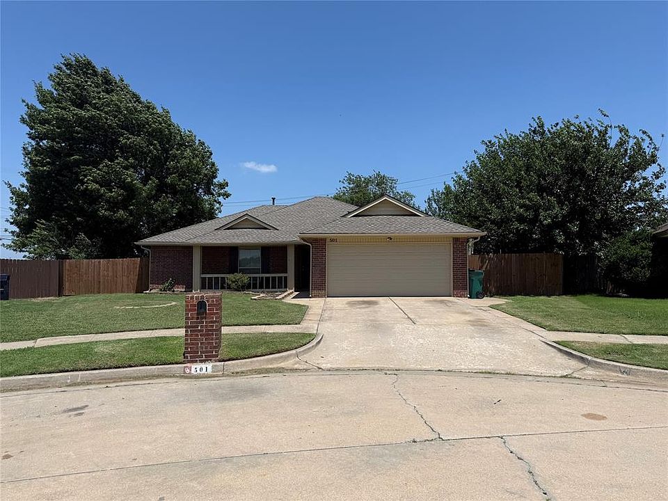 1st image of 501 SW 149th Pl