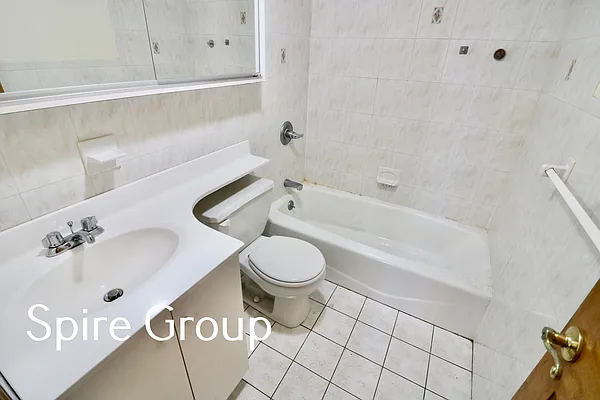 Rented by Spire Group | media 2