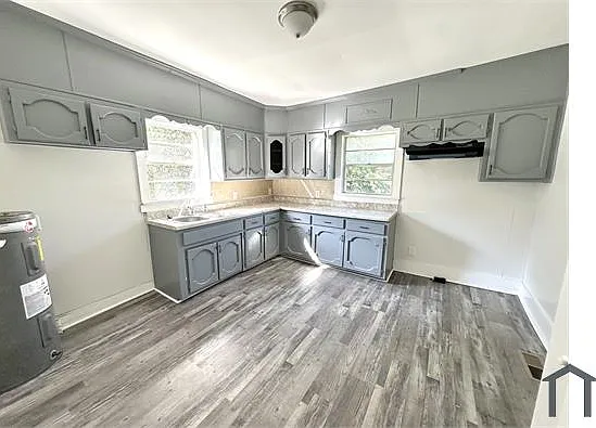 3 bed, 1200 sqft, $850 — Photo 3