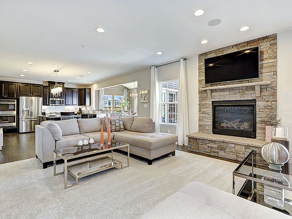 5th image of 4206 Camberwell Ln