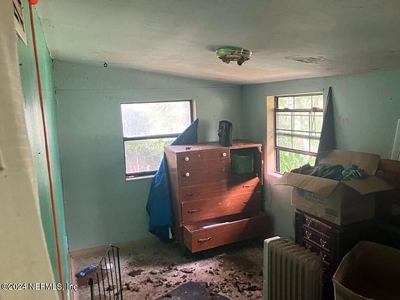 2nd image of 403 S HIGHLAND Avenue