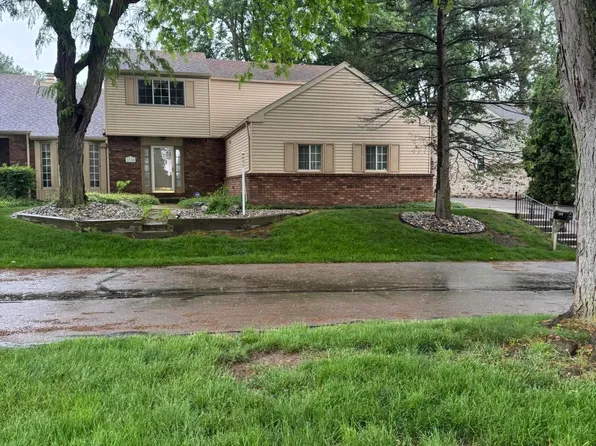 1310 Glenhurst Ln, East Lansing, MI 48823