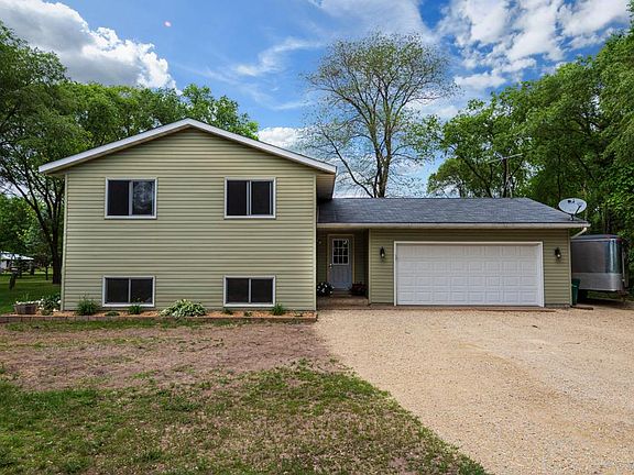 2nd image of 16237 190th St E
