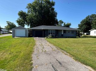 806 W North St, Moravia, IA 52571