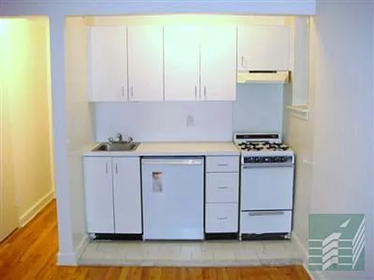 Rented by Argo Residential | media 4