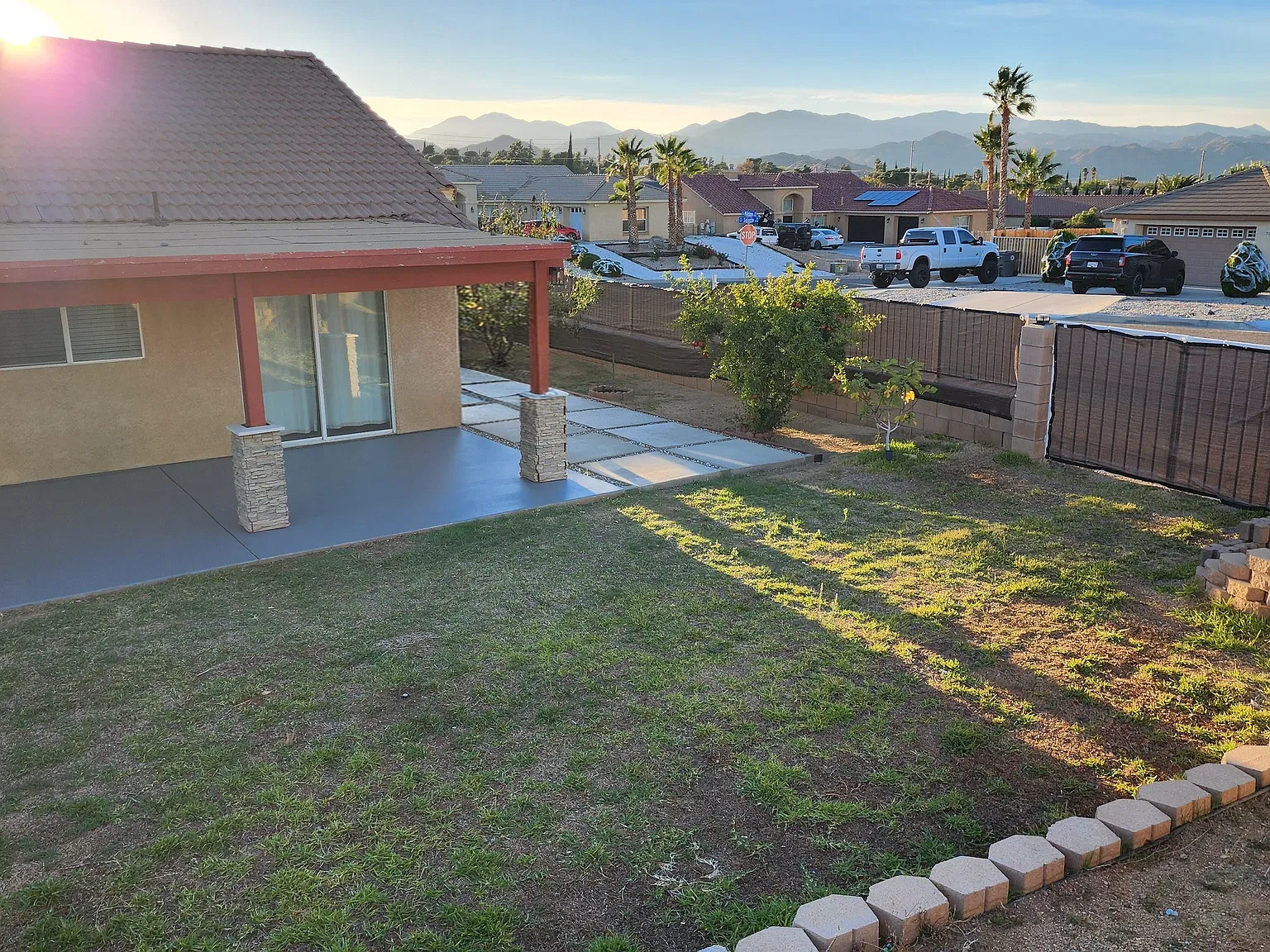 Selecta Ave, Yucca Valley — Photo 4