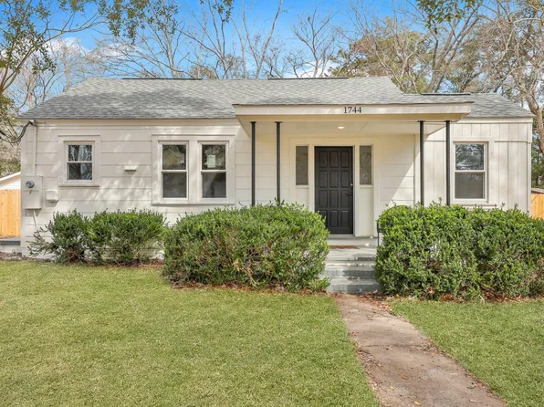 1744 Pinckney Park Dr, Charleston, SC 29407