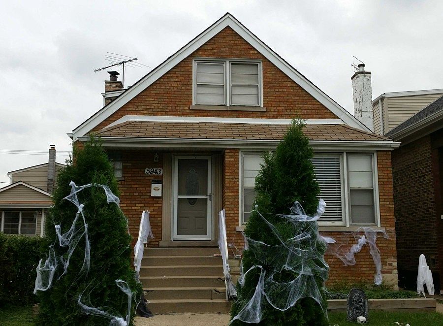 1st image of 5943 S Komensky Ave