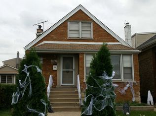 5943 S Komensky Ave, Chicago, IL 60629
